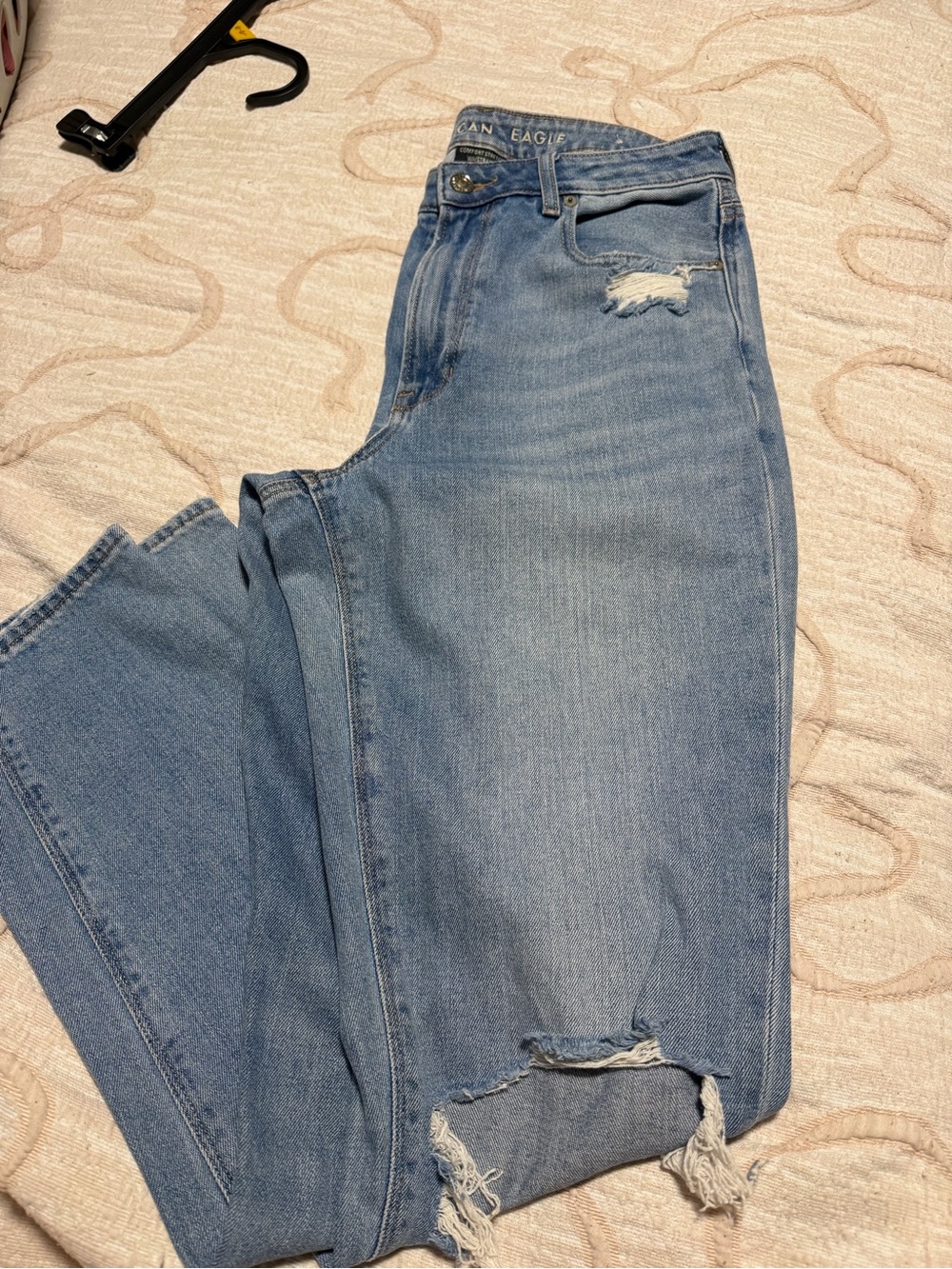 American Eagle Outfitters Light Blue Straight Leg Jeans